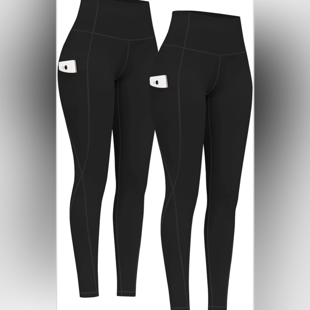 Black leggings